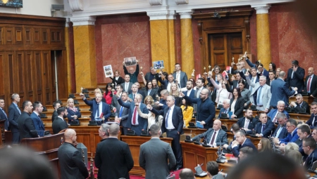 JOVANOV O PODELJENIM OSKARIMA U SKUPŠTINI: Oskar zato što je pokrao Trstenik, Oskar za topljenje tenkova... (VIDEO)