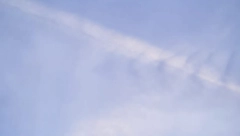 IVAN U 9.32 SNIMIO DRAMATIČNU SCENU IZNAD ZAGREBA Ljudi ne mogu da veruju šta se vidi među oblacima (FOTO)