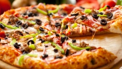 POSNA PICA NA VODI Sa hrskavom podlogom i sočnim nadevom, možete da pravite i u danima strogog posta