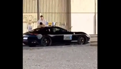 OBUKA ZA VOŽNJU U FERARIJU? "KO TO PLAĆA I KOLIKO?" Autoškola digla buru na mrežama zbog luksuznog automobila