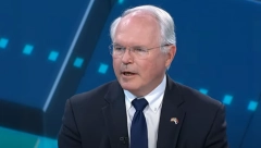 "SLAŽEMO SE DA SE NE SLAŽEMO" Hil: SAD i Srbija se ne slažu oko KiM, ali mogu da rade zajedno