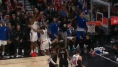 BIZARNO Pokušao da udari bananu saigraču, objašnjenje je najgluplje ikada (VIDEO)