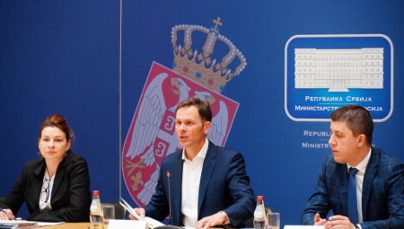 NOVI IZVORI RASTA U VELIKIM PROJEKTIMA Siniša Mali sa predstavnicima MMF-a