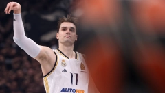 DOK SVIRA RADIO, ŠTA BIH TI RADIO... Evroliga objavila snimak o Partizanu i Hezonji uz čuveni hit Borisa Novkovića (VIDEO)