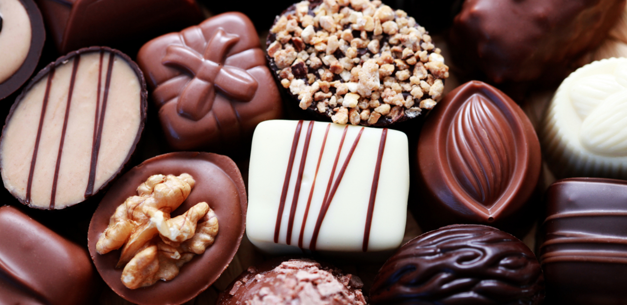 NOVOSAĐANI EKSPERIMENTIŠU SA ČOKOLADOM OD CRVA! Da li biste se usudili da probate?