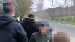 HOROR NA RELIJU U MAĐARSKOJ Automobil uleteo u publiku, poginula 4 gledaoca, među žrtvama i devojčica (VIDEO)