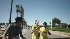 ON JE POKAZAO DA JE SVE MOGUĆE Čovek sa cerebralnom istrčao maraton i oduševio svet (VIDEO)