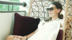 OVDE ŽIVI VODITELJKA RTS-A! Omiljeno lice "Slagalice" Jelena Simić uživa u pravom malom raju, kutak sa ikonama oduševljava (FOTO)