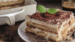 BRZI TIRAMISU Fenomenalni desert sa kafom gotov za 5 minuta, a budi sva čula