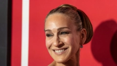 ,,TI SI UVEK ZVEZDA" Glavna glumica serije ,,Seks i grad" proslavila 59. rođendan, koleginice podelile slike iz mladosti u tu čast