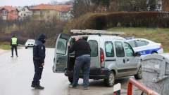 "TEŠKO JE, TEREN JE KOMPLIKOVAN" Spasilac o uslovima za pretragu terena na kojem je nestala devojčica