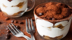 NAJBRŽI TIRAMISU NA SVETU Treba vam samo 40 sekundi i recept Gordona Remzija