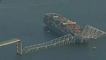 DVA TELA IZVUČENA IZ REKE Novi detalji urušavanja mosta u Baltimoru