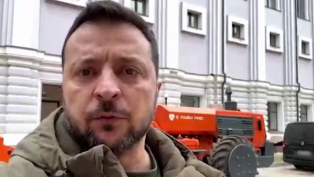 "SPREMAMO IM ODGOVOR" Oglasio se Zelenski (FOTO)