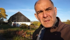 "NORVEŽANI PLAĆAJU EVRA DA BI KOPALI NJIVU" Srpski gastarbajter snimkom iz Norveške šokirao zemljake