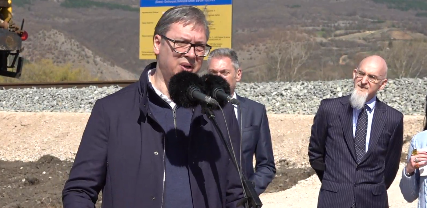 DANAS JE VELIKI DAN Vučić zahvalio EU na podršci: Pruga Niš-Dimitrovgrad oživeće jugoistok Srbije