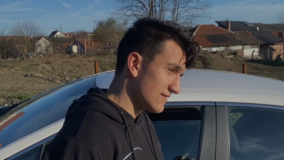 I MAJKA I BABA SU PLAKALE, ALI BABA VIŠE Komšija koji od prvog dana traži Danku: "Nije sigurno u zemlju propala"