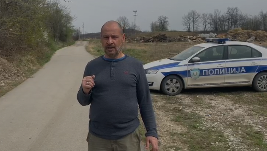 REPORTER ALO! NA LICU MESTA Policija legitimiše na ulazu u Banjsko Polje, zaustavlja se svako vozilo (VIDEO)