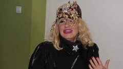 "OBUKU KRATKE RUKAVE, A CELULITKINJE OVOLIKE!" Pevačica udarila na koleginice, evo šta joj sve smeta kod njih