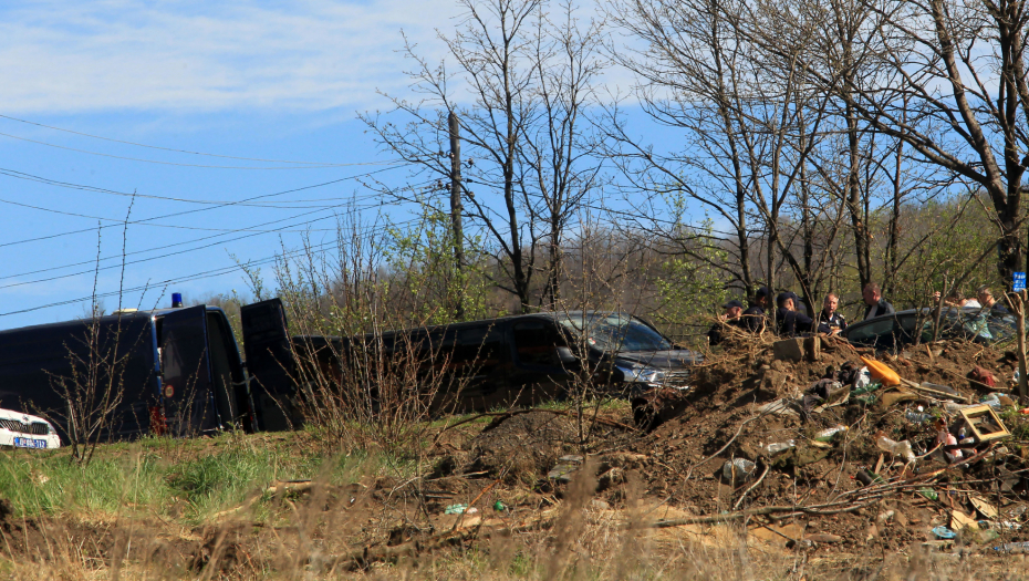 REPORTERI CNN-a STIGLI U BANJSKO POLJE Svetski mediji prate potragu za devojčicom Dankom