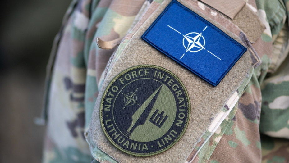 NATO BAZA HITNO ZATVORENA! Neko namerno kontaminirao vodu za piće?!