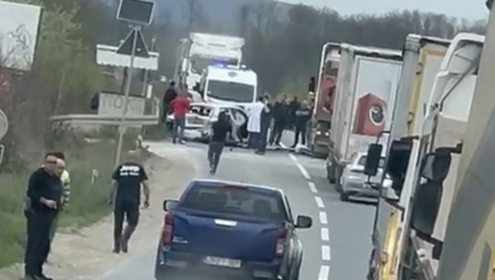 STRAHUJE SE DA IMA STRADALIH Teška saobraćajka na magistrali kod Adrana, jeziva scena na licu mesta (FOTO)