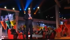 OSAM GODINA SAM VUKAO, ODATLE NEMA POVRATKA Poznati pevač upao je u kandže teških opijata, priznao sve o lečenju zavisnosti