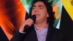 NAŠ PEVAČ BIO U KANDŽAMA POROKA! Priznao kako su ga nedozvoljene supstance i poroci uništili: "Kad sam dotakao dno, prestao sam..."