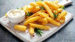 SKANDALOZNO OTKRIĆE IZ RESTORANA Tajna koju većina kuhinjskog osoblja skriva o pomfritu