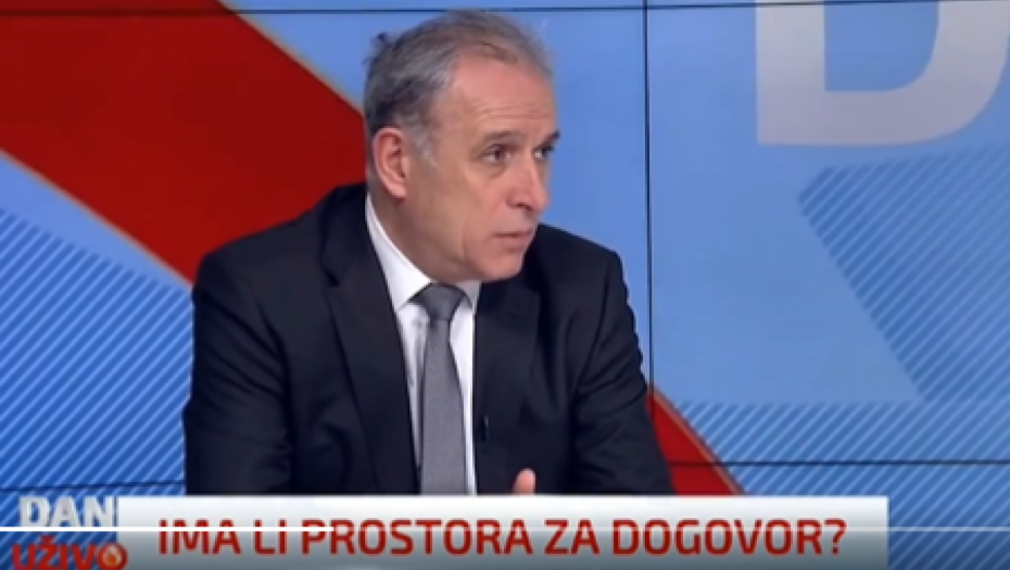 HOLIDEJ OD 28. APRILA DO OKTOBRA: Sve i da se spoje izbori 2. juna, opozicija sada zahteva izbore u oktobru! (VIDEO)