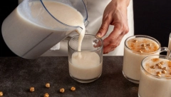 BOZA Nekada je bila po svim poslastičarama, sad ovo piće retko ko pravi