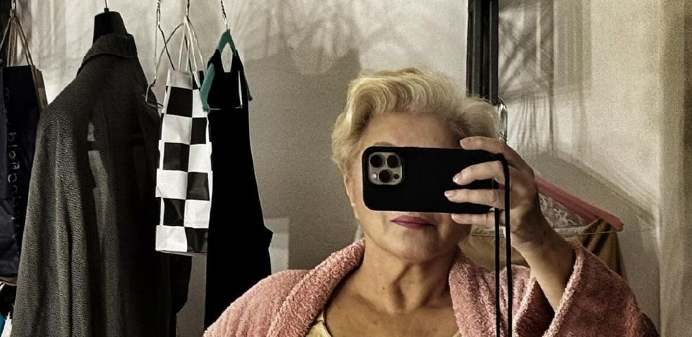 MIRJANA KARANOVIĆ (67) SE SKINULA I USIJALA MREŽE! Niko ne veruje da glumica ovako izgleda, komentari se samo nižu