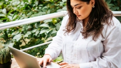 "KO JE LUD DA MESECIMA RADI ZA DŽABE"? Objava jednog momka iz Srbije izazvala lavinu komentara