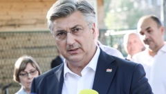 PLENKOVIĆ DA ILI NE Večeras bi moglo biti poznato ime hrvatskog mandatara