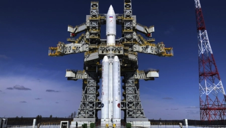 RUSKA KOMANDA IZDALA HITNO NAREĐENJE Otkazano lansiranje rakete (FOTO)