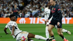 FUDBAL ZA BOGOVE, OVO ĆE SE PAMTITI Spektakl u Ligi šampiona, Arsenal i Real se nekako isčupali, Siti i Bajern mogu da žale