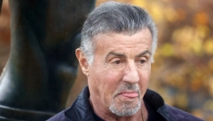 TEŠKE OPTUŽBE Slavni glumac pod istragom: Stalone vređao statiste i tražio da mu dovedu mlade, lepe devojke