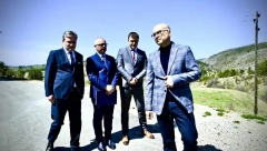 Ministar Vesić sa kolegama na Pešteru odao počast heroju sa Košara (FOTO)