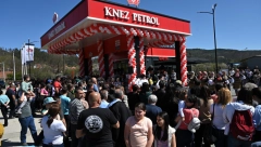 PODRŠKA LOKALNOJ SAMOUPRAVI , DRUŠTVU I ZAJEDNICI PRIORITET KOMPANIJE KNEZ PETROL Bosilegrad nikada više neće ostati bez goriva