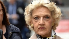 ONA JE RAZVELA SVE POZNATE LIČNOSTI Zovu je Čelična Magnolija i svima klecaju kolena kada je vide na sudu