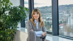 ZLATNI GRB GRADA BANJALUKA JELENI TRIVAN Prestižno priznanje za nesebičnu podršku i posvećenost promociji Banjaluke i Republike Srpske