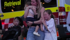 TINEJDŽERA (16) UBIO KROKODIL Nesreća u Australiji, pokvario mu se čamac, pokušao da dopliva do obale