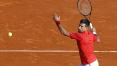 ZAPAMTIĆU TVOJE IME Novak Đoković oduševio jednog dečaka, ovaj snimak će vam ulepšati dan (VIDEO)