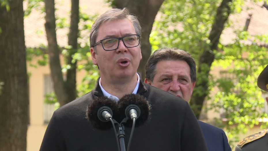 Vučić: U narednom periodu borićemo se da sačuvamo obraz i ugled Srbije