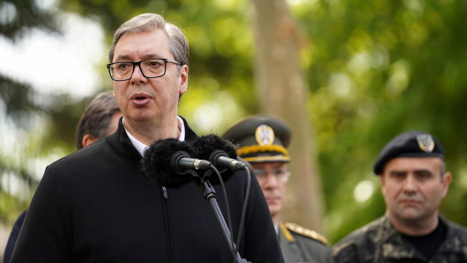 VUČIĆ SE SASTAO SA DELEGACIJOM PROVINCIJE HEBEL Pozvao kineske kompanije da ulažu u Srbiju