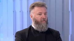 "BOG NAM ŠALJE EKSTREMNU OLUJU" Otac Predrag Popović ukazao na velike promene koje dolaze
