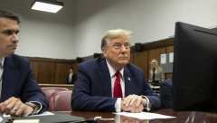 DELEGACIJA SRBA SA TRAMPOM "Rekao sam mu sve, mi smo se borili protiv mudžahedina a američki mediji su od nas pravili loše momke"