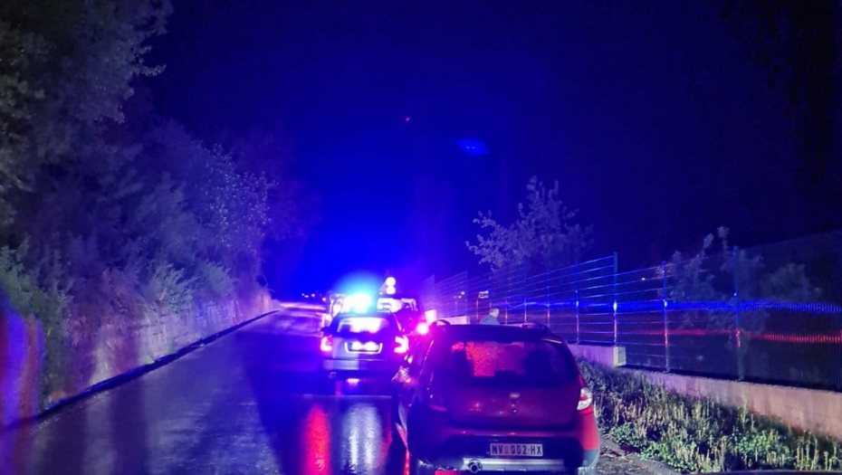 PRETERAO SA PREKRŠAJIMA, PA MU ODUZET AUTOMOBIL Pijan bez dozvole izazvao sudar