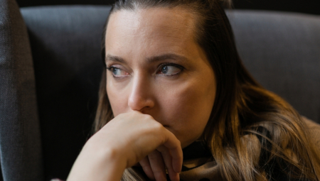 Zbog nje sam išla psihijatru: Šokiraće vas ispovest ćerke koja ne želi da vidi bolesnu majku