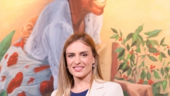 SESTRA MILICE ZAVETNICE JE POZNATA GLUMICA Svi je dobro znate, a nikada ne biste pogodili o kome je reč!